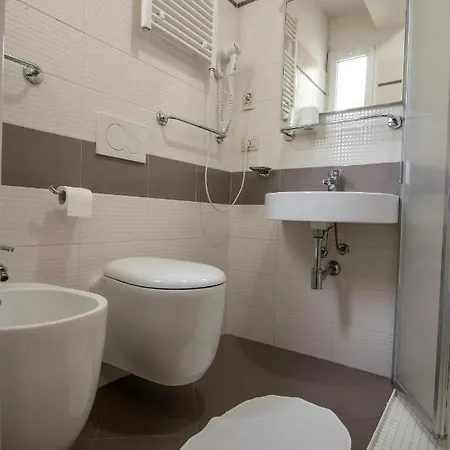 Otel Vela D'oro 2*
