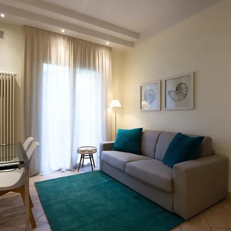 Lungomare - Charming 4* Riccione
