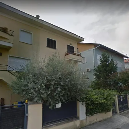 Bilocale Via Montefiore Conca Riccione