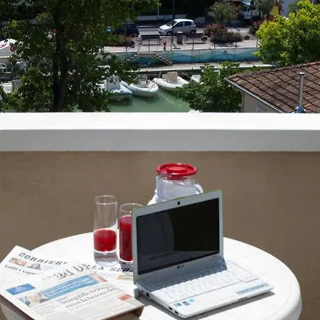 Darsena 3*