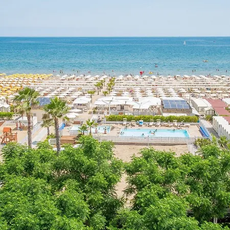 Lungomare 4*