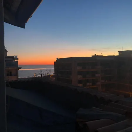 Garisenda -b&b&brunch In Centro A Riccione- Hotel 3*