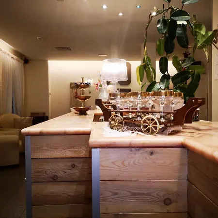 Garisenda -b&b&brunch In Centro A Riccione- Hotel Riccione