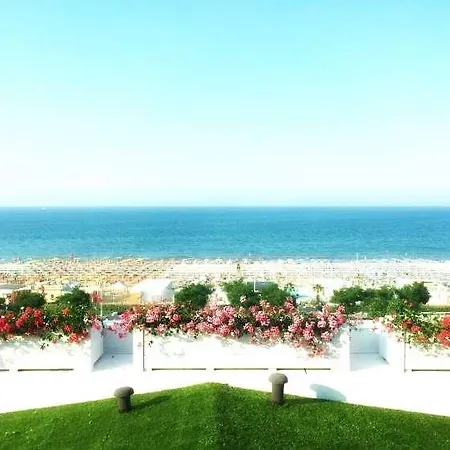 Select & Spa-new 4* Riccione