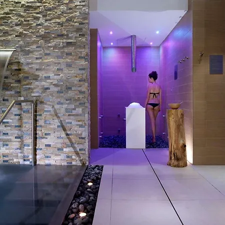 Hotel Select & Spa-new 4*