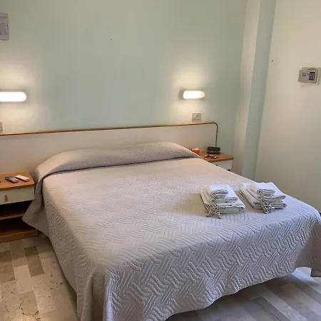 Hotel Levante A Pochi Passi Dal Mare Riccione