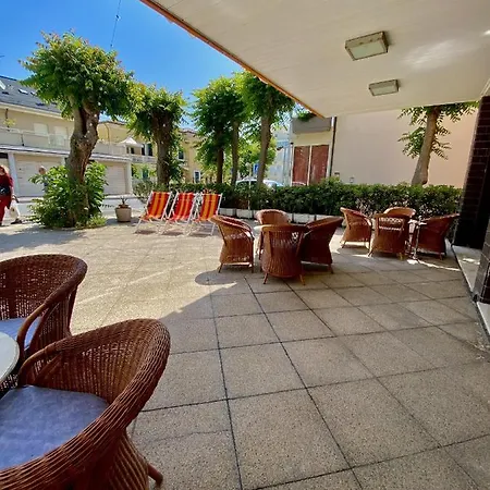 Avana Fronte Mare Hotel Riccione