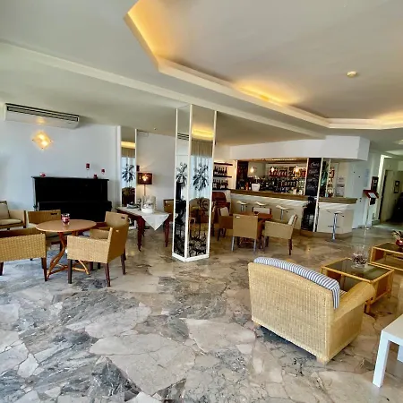 Avana Riccione