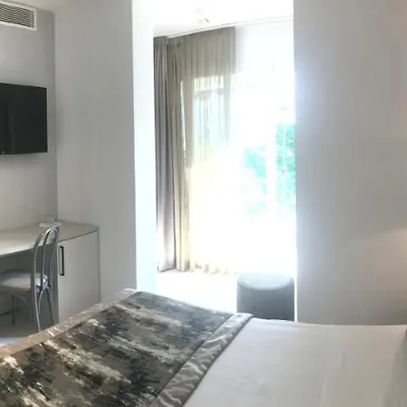 Hermosa Hotel 3*