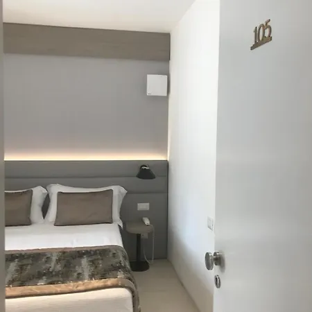 Hermosa Hotel