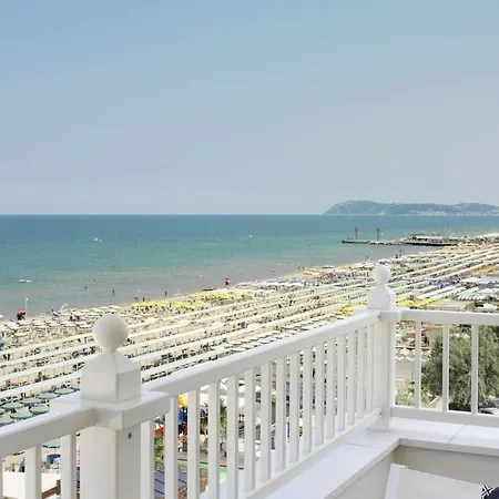 Tiffany's Hotell