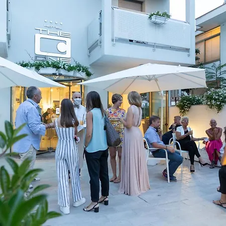 Hotel The One - Designed For Adults - Pet Lovers 4*