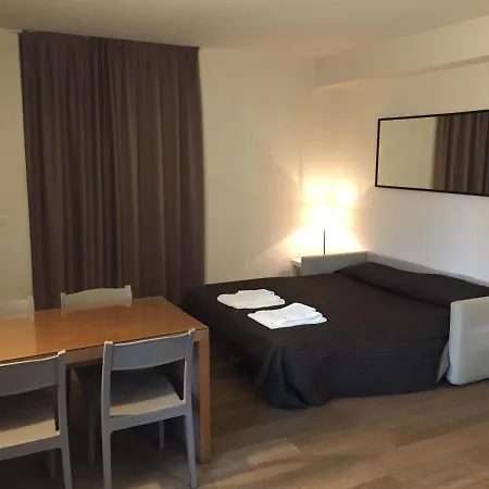 Ceccarini Aparthotel 2*