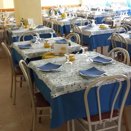 Camay Hotel
