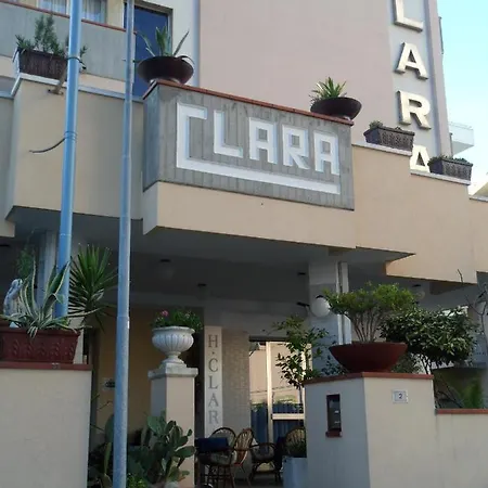 Clara