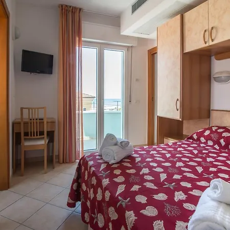 Aparthotel Saturnia