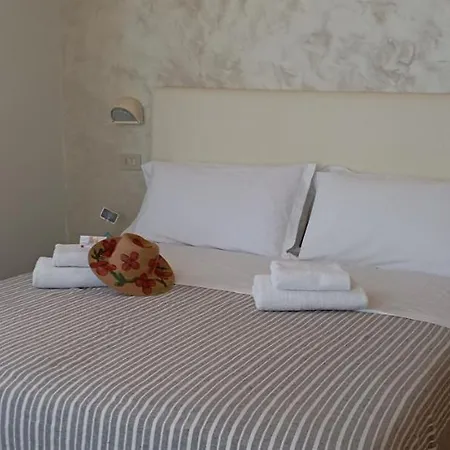 Raul Hotel