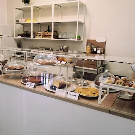 Iride Suite, Breakfast&brunch - Ideale Per Famiglie E Coppie Hotel
