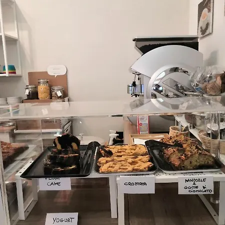 Hotel Iride Suite, Breakfast&brunch - Ideale Per Famiglie E Coppie