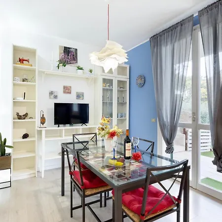 Apartment Loft9 Incantevole Vista Mare Con Giardino Riccione