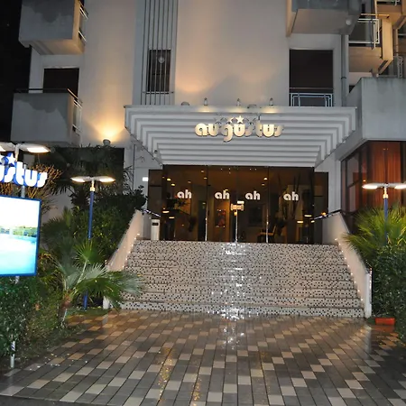 奥古斯都里乔内酒店