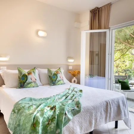 Balaton Hotel