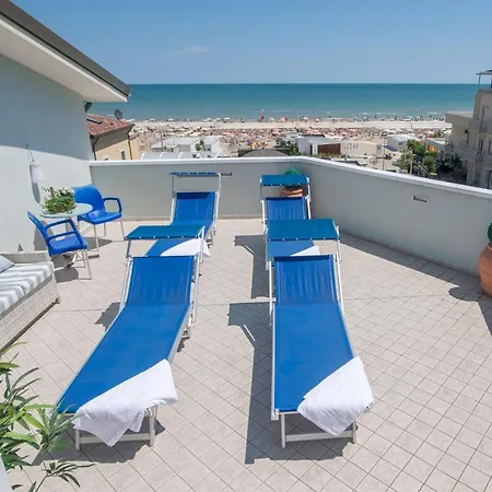 Aparthotel Saturnia
