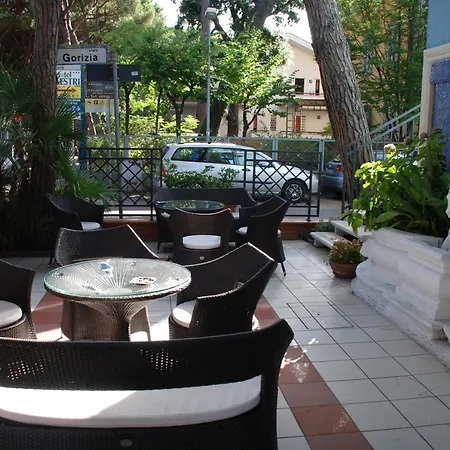 Ariston 2* Riccione