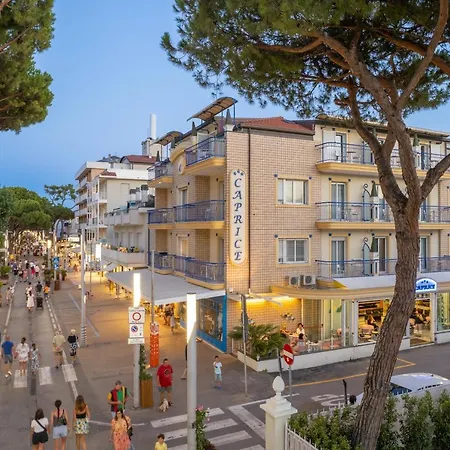 Hotel Caprice B&B - In Centro A Riccione