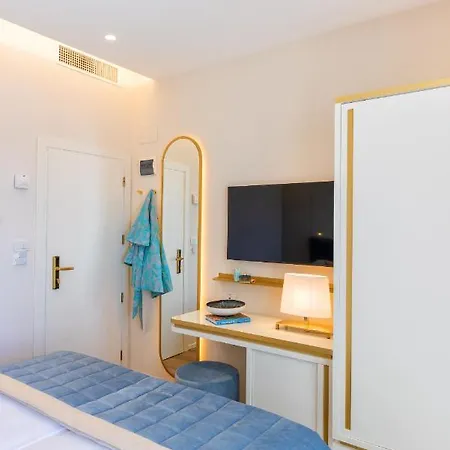 Hotell Tiffany's Riccione