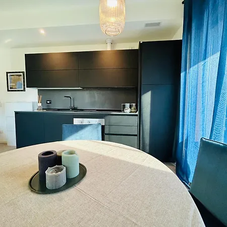 Cortemaggiore 4b Luxury-flexrent Abissinia Apartment *