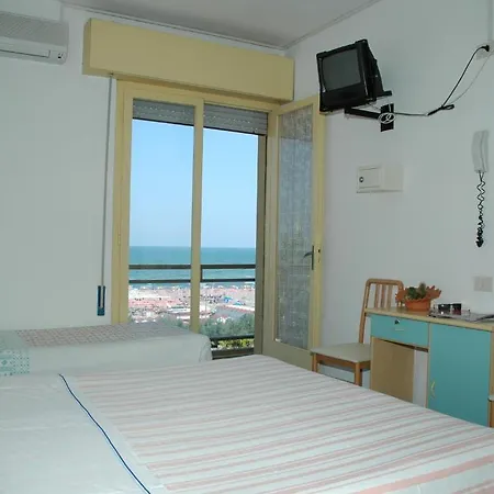 Camay Hotel Fogliano Marina