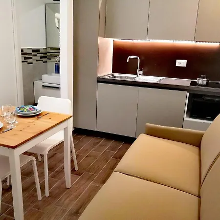 Iride Suite, Breakfast&brunch - Ideale Per Famiglie E Coppie