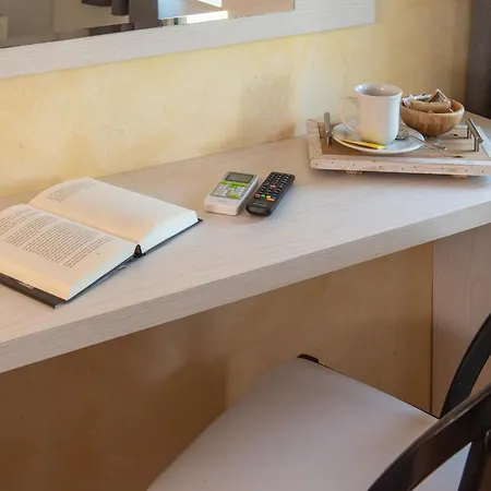 Hotel Hawaii Bed And Coffee Riccione