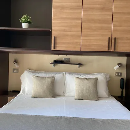 Hotel Golf 3*
