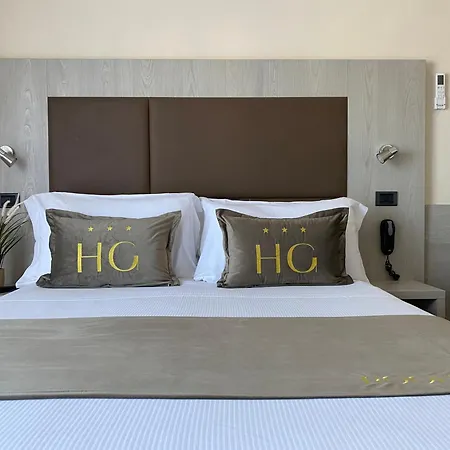 Golf Hotel