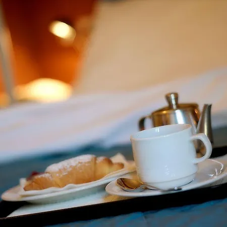 Hawaii Bed And Coffee 2* Riccione
