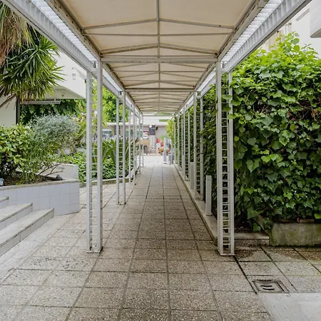 President Hotel 4*