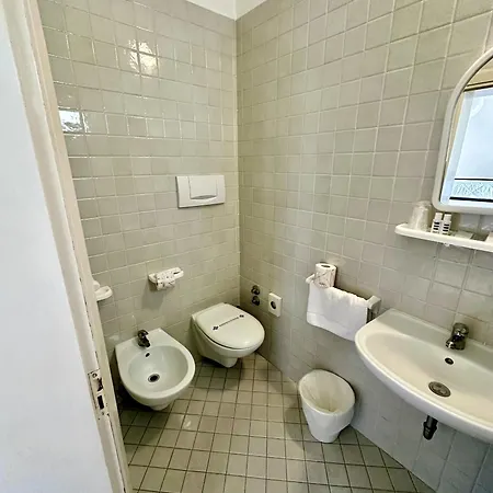 Otel Napoleon 2*