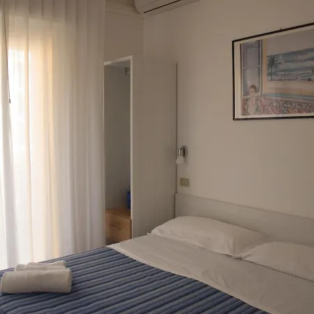 Hotell Angeles - Fronte Mare
