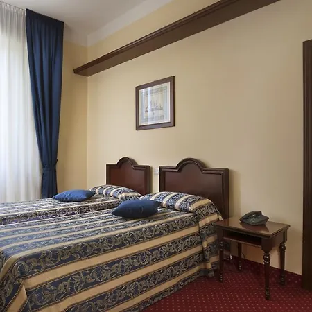 Otel Milano Helvetia - In Centro Con Piscina