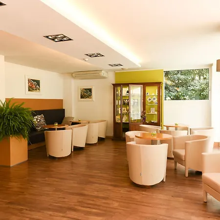 Beyou Polo 3* Riccione