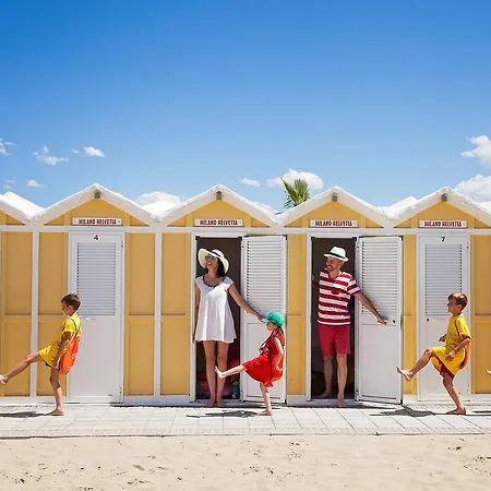 Milano Helvetia - In Centro Con Piscina Otel Riccione