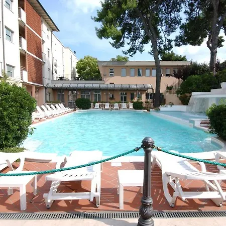 Milano Helvetia - In Centro Con Piscina 3* Riccione