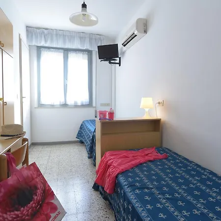 Iride Suite, Breakfast&brunch - Ideale Per Famiglie E Coppie 2*