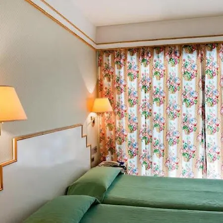 Hotel President 4*
