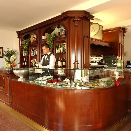 Milano Helvetia - In Centro Con Piscina Otel