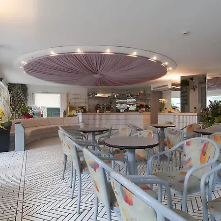 Aria Di Mare - Bed & Brunch In Centro A Szálloda 3*