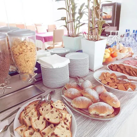 Szálloda Aria Di Mare - Bed & Brunch In Centro A Riccione