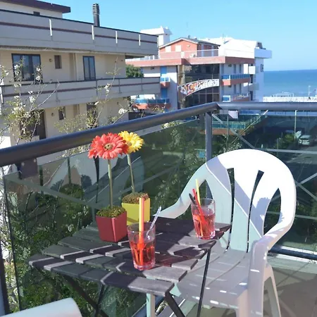 Iride Suite, Breakfast&brunch - Ideale Per Famiglie E Coppie